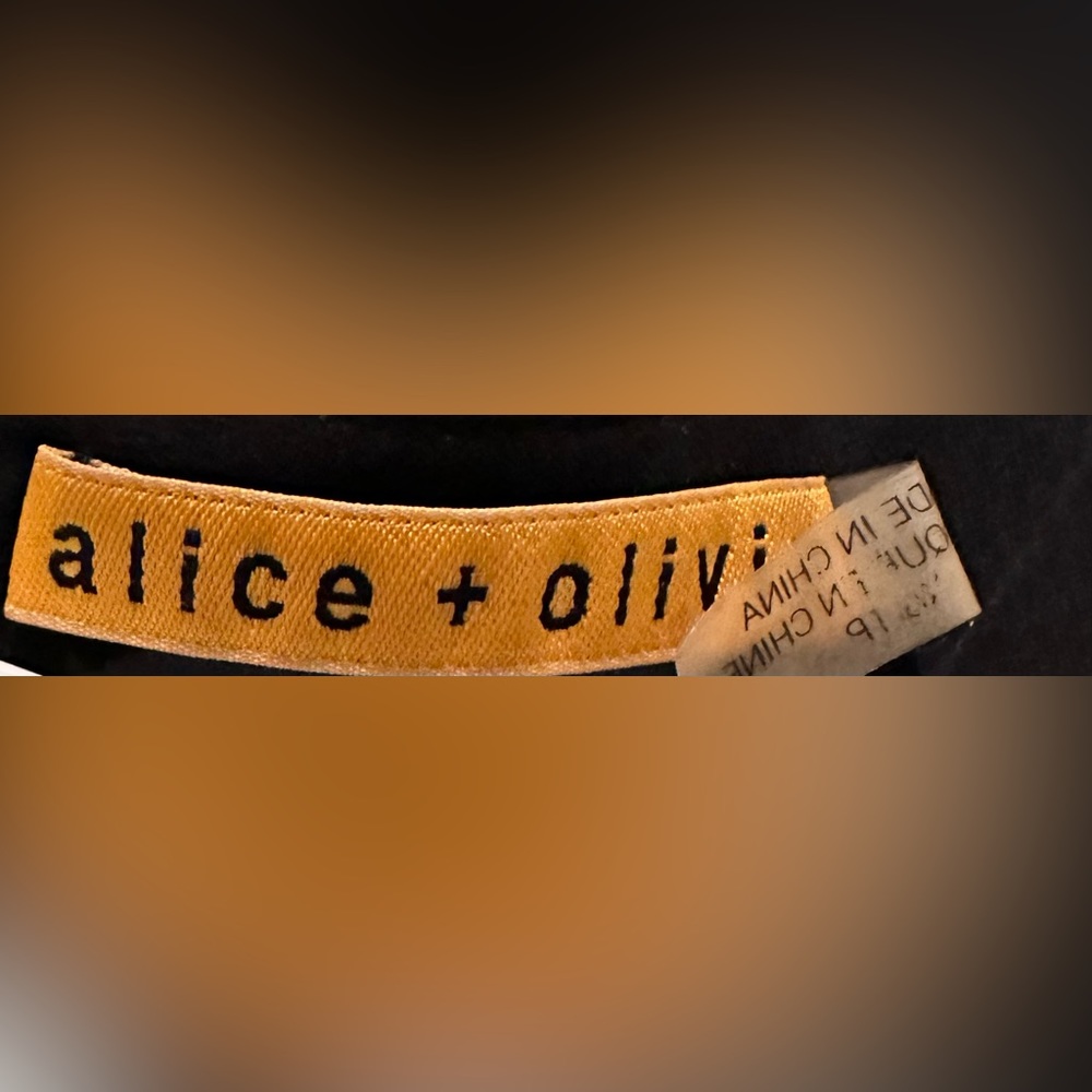 Alice + Olivia Rola Front Godet Leather T-
Back Trapeze Dress - Picture 8 of 8